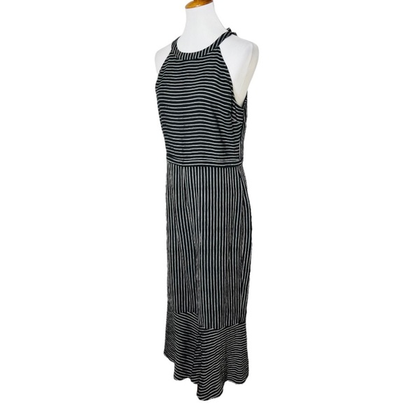 Skies Are Blue Tie Back Black White Striped Pinafore Flare Leg Cropped Jumpsuit - Picture 6 of 16